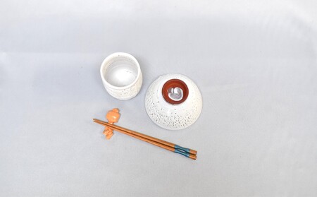 萩焼 福の器揃い「残雪」(ご飯茶碗・湯呑・箸置きセット)