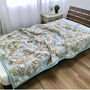 毛布 シングル サイズ 140×200 2枚組 ベージュ＆グリーン セット 吸湿 発熱 あったか ボリューム 合わせ毛布 ブランケット 肌掛け 肌掛け布団 肌布団 掛け布団 布団 寝具 日本製 大阪府 岸和田市