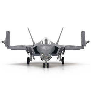 プラモデル 1/48 ロッキード マーチン F-35C ライトニングII タミヤプラモデル