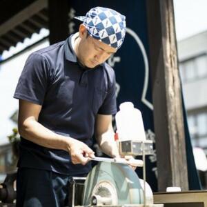【復興支援】港町の鍛冶屋 万能包丁一式(槌目)