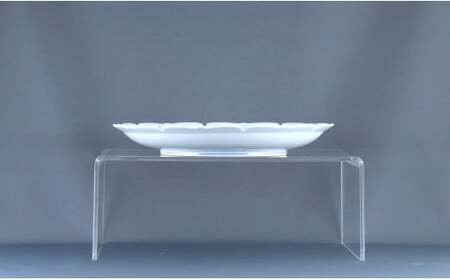 有田焼 雪輪皿 22cm〈山茶花文〉【赤絵白磁硯処 雪月花】食器 器 うつわ 取り皿 皿 菓子皿  50000円 5万円 A50-273