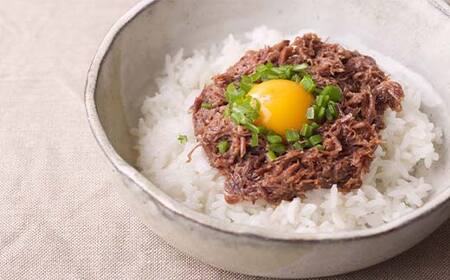 十勝ハーブ牛のコンビーフ白と黒3缶ギフト 北のハイグレード食品 肉 牛肉 缶詰 かんづめ 便利 おつまみ サンドウィッチ 備蓄 長期保存 ストック 保存食 非常食  F6S-428