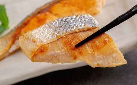 網走産【訳あり】秋鮭切身 無塩 3kg  ABBI001