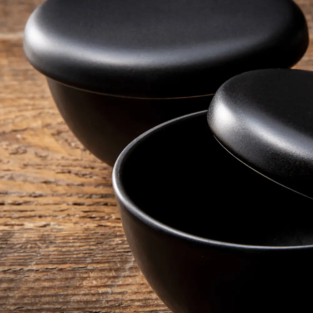 【萬古焼(ばんこやき)】Handmadeアート土鍋 弥生陶園　職人が一つ一つ丁寧に成形し焼き上げる、こだわりのおひつ　土鍋の国内生産80％のシェアを誇る伝統の萬古焼　TS-432P　1ぜんおひつ２個セット（黒釉）レンジで簡単 炊きたての味がよみがえる一膳用おひつ【萬古焼、ばんこやき、鍋、ごはん鍋、おひつ、耐久性、人気、おすすめ、ごはん、おいしい、使いやすい、耐熱調理、米、旨み、うまみ、電子レンジ】