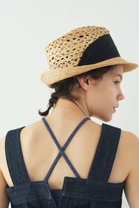 Mia Hat Lace Soft Hat 004 レース ソフトハット 麦わら帽子【Black】 帽子 ラフィアブレード 58cm 天然草木 黒リボン ファッション カジュアルスタイル フェミニン 日本製 ギフト プレゼント 旅行 アウトドア 北杜市 [h333]