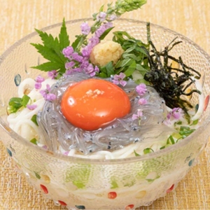 鮮度抜群 生しらす80g×5パック　便利な小分けタイプ