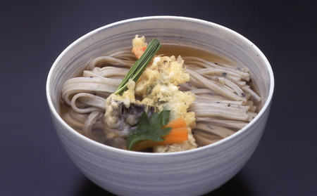 小豆島 麺類 セット 詰め合わせ TX‐52 手延べ吟仕込うどん 1kg (200g×5袋) 手延べ黒胡麻うどん 800g (160g×5袋) 即席手延べ煮 そうめん 300g 化粧箱入り うどん 黒胡麻うどん 黒ゴマ にゅうめん 素麺 乾麺 麺 麺類 食品 香川 香川県 土庄町