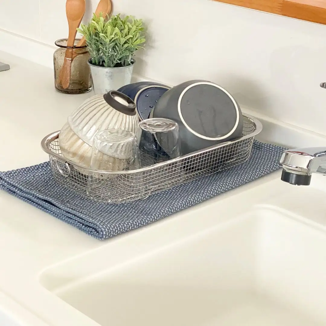 すっきり暮らすセット（浅型+マット+包丁スタンド）水切りかご ステンレス 食洗機対応 燕三条製 [ビーワーススタイル] 【019S123】