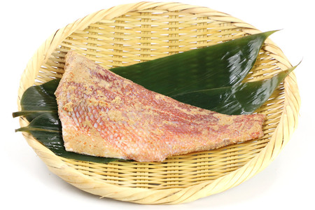 高山のぬか漬け 赤魚ぬか漬け 3枚 お試し 魚 糠漬け 発酵食品 おかず 惣菜 冷凍