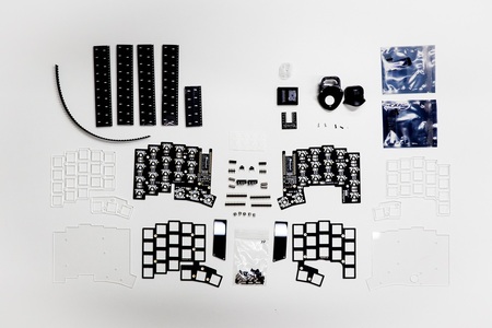 【黒】トラックボール付き40%左右分割キーボードキット Keyball39 自作 キット トラックボール 左右分割キーボード リバーシブル 設計 基盤 キーボード カスタム PC パソコン 配列 キー [Q3016]