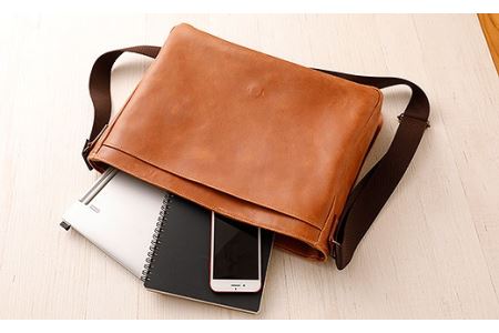 S056-003_ハンドメイド リポーターバック / ハンドメイド ショルダーバック