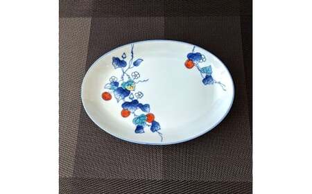 有田焼 華山窯 染錦 トマト楕円 トレー皿 4枚セット【東洋セラミックス】トマト 食器 器 取り皿 メイン料理 うつわ オーバル 手描き 30000円 3万円 A30-840