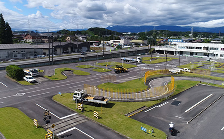 南湖自動車学校＆白河自動車学校 教習料金割引クーポン【3,000円分】自動車学校 南湖自動車学校 白河自動車学校 クーポン券 F23R-880
