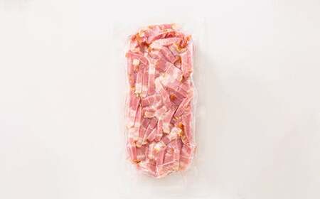 角切り ベーコン 2kg (500g×4) 小分け 冷凍 簡単 手軽 調理 カット 角切 豚肉 肉 朝食 弁当 おかず おつまみ パスタ スープ トッピング 業務用 家庭用 自宅用 食品 関東 F5K-552