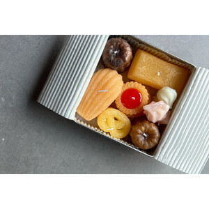 【お菓子のキャンドル -sweets candle-】―焼き菓子詰め合わせ―カンカン（キャラメルの香り）