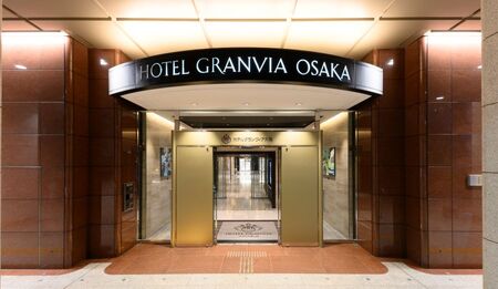 【京阪百貨店厳選】ラウンジ　リバーヘッド（ホテルグランヴィア大阪）　2名様　カフェプランお食事券_OS048-0091