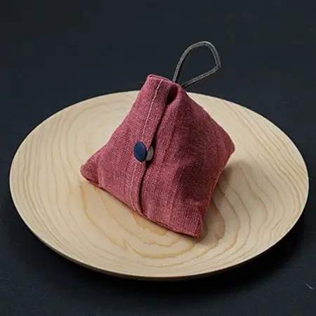 【下郷町特産】木地工房品　豆皿1枚　ポプリ(香り袋付)【1112154】