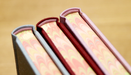 A5さくらのマーブル染め 丸背ノート・〔限定〕　さくら　無地【013-47】｜A5ノート さくらのマーブル染め 丸背ノート 美篶堂 限定商品 無地 手染め マーブル染め 伊那市 長野県 ふるさと納税 