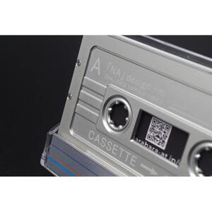音楽好きに贈りたいカードケース　CASSETTE→CARD CASE