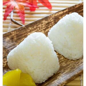 国産天然のだし素材を使用した贅沢調味塩　「紅彩塩 べにさいしお　白塩」