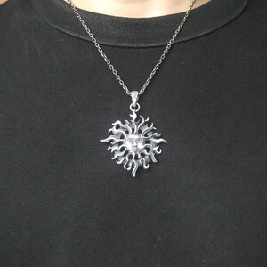 God sun pendant (silver)