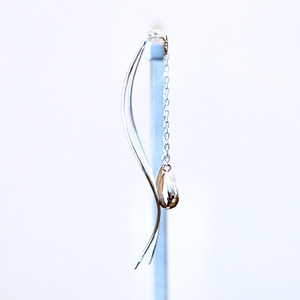 【ジュエリー】K10WG ホワイトゴールド 雫 ロング チェーン ピアス 保証書付 SMK-5219 242-018-b