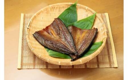 新潟県村上市笹川流れで水揚げ　旬の干物魚6点セット（店長おまかせ）1057001