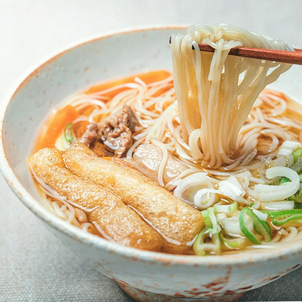 四日市認定地場特産品【泗水十貨店（しすいじっかてん）】九鬼太白純正胡麻油使用　手延べそうめん（５束）手提げ袋付き