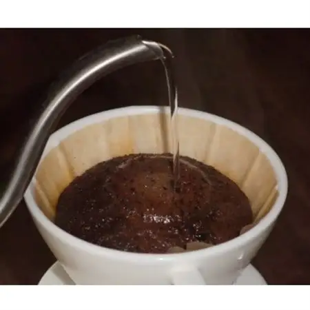 スペシャリティコーヒー豆200g ウガンダ産 無施肥・栽培期間中農薬不使用　自家焙煎/中深煎り【1661772】