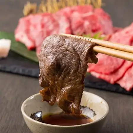 但馬牛　焼肉用(モモ・肩部位)1kg【配送不可地域：離島】【1615684】