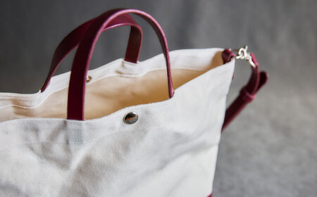 レザー×キャンバス トートバッグ ワイン L / 2WAY レザー トート トートバッグ ショルダー ショルダーバッグ 鞄 かばん マザーズバッグ 通勤 通学 BAG bag バック バッグ 革 ギフト / 諫早市 / 伊東製靴店 /[AHCN006]