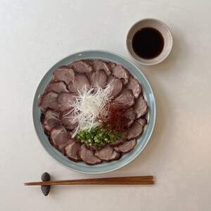 【東京・深川チャーシュー専門店】職人手焼き！香港式の本格焼豚「蜜汁叉焼 肩ロース」《千葉県産銘柄豚 林SPF使用》【kt088-001】