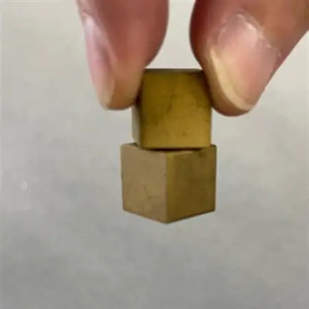 真鍮マグネット【CUBE】(マグネットキューブ)8個【配送不可地域：沖縄県】【1660529】