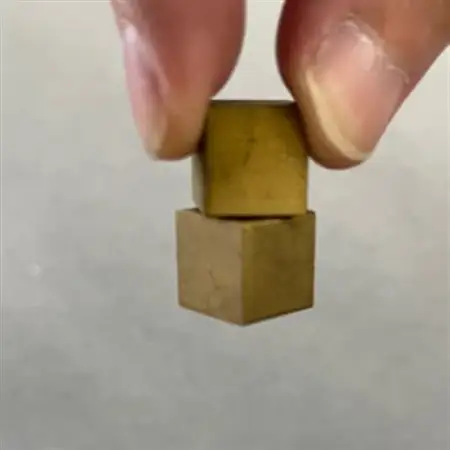真鍮マグネット【CUBE】(マグネットキューブ)16個【配送不可地域：沖縄県】【1660532】