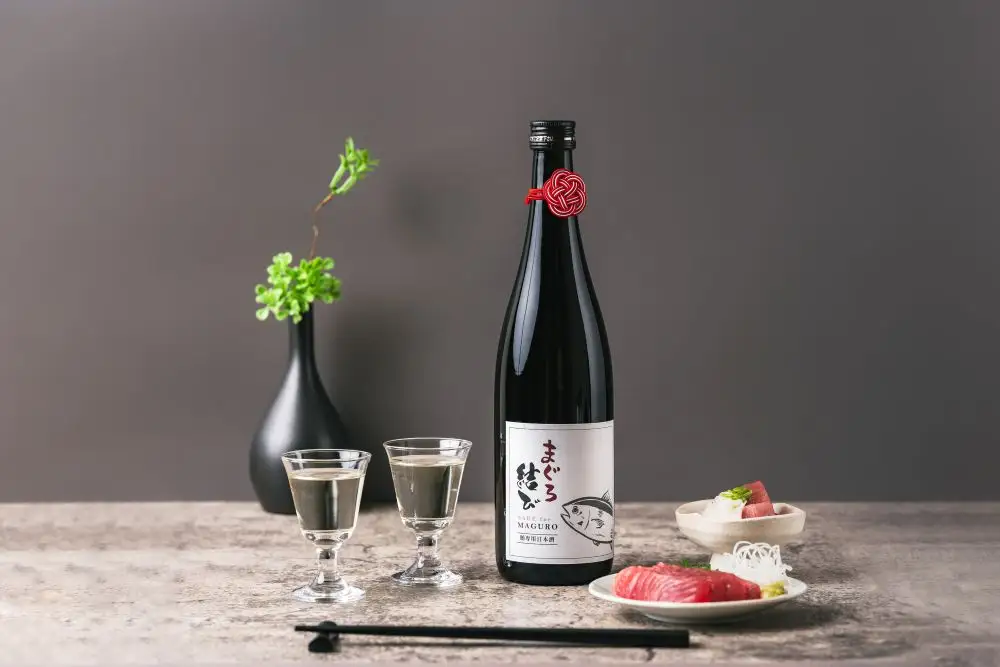 峯の精 まぐろ結び 720ml × 1本 | 純米大吟醸 日本酒 お酒 アルコール ロック 冷酒 人肌燗 ギフト 穴太商店 君津市 千葉県