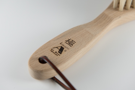 【浅草アートブラシ】高級カシミヤ用洋服ブラシ「極」_0091-074-T07