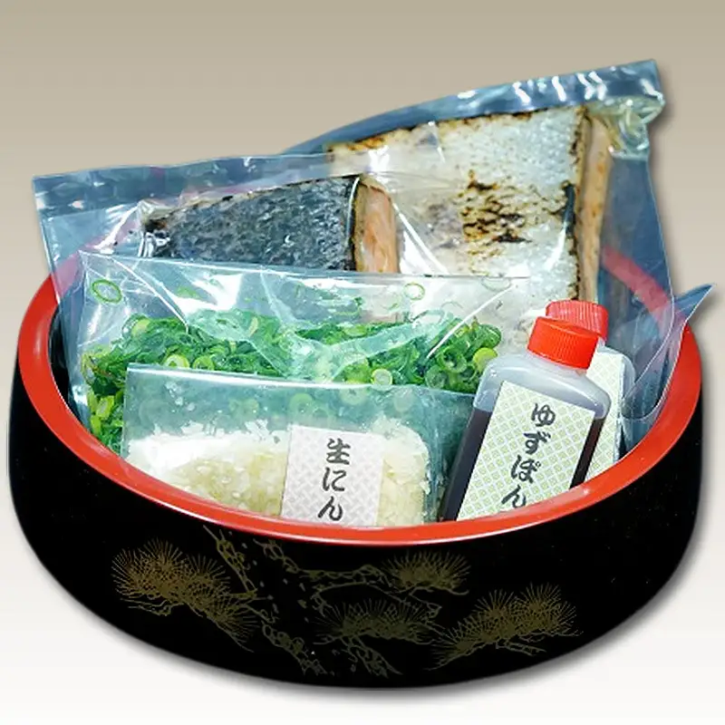 【 すえひら 】定期便 4ヵ月 岡山 名物 - さけのたたき ( 鮭のたたき ) 5人前 セット 4回 定期便 鮭 たたき 魚介類 和食 冷蔵 魚料理 一品料理 つまみ お酒のあて 肴