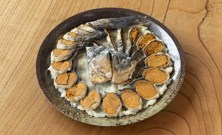 【B-904】総本家喜多品老舗　四〇〇年鮒寿し 飯漬 宴盛り（中サイズ）【高島屋選定品】