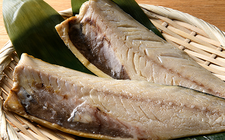 【無添加】 サバ 塩干し 手作業 加工 (2枚入り 1パック)×4袋セット 干物 魚 サバ さば 肴 鯖 ご飯のお供 おつまみ 魚介 三陸 岩手県 三陸 三陸山田 山田町 冷凍 佐々木商店 YD-1060