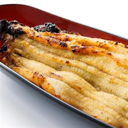 うなぎ白焼(3尾)【配送不可地域：離島】【1698323】