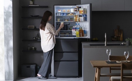 冷凍冷蔵庫 370L 自動製氷機能付 IRSN-I37A-B ブラック 冷蔵庫 370L アイリスオーヤマ 冷凍冷蔵庫 冷凍室が大きい 2段冷凍室 ファン式 自動霜取り 霜取り不要 野菜室 真ん中 急冷モード 右開き 二人暮らし 家庭用 まとめ買い 大凍量
