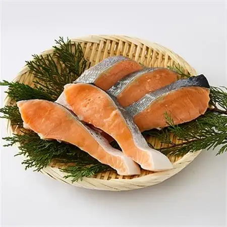 【正規品】厚切りプレミアム塩銀鮭切身 1kg(8～12切入)【配送不可地域：離島】【1697772】