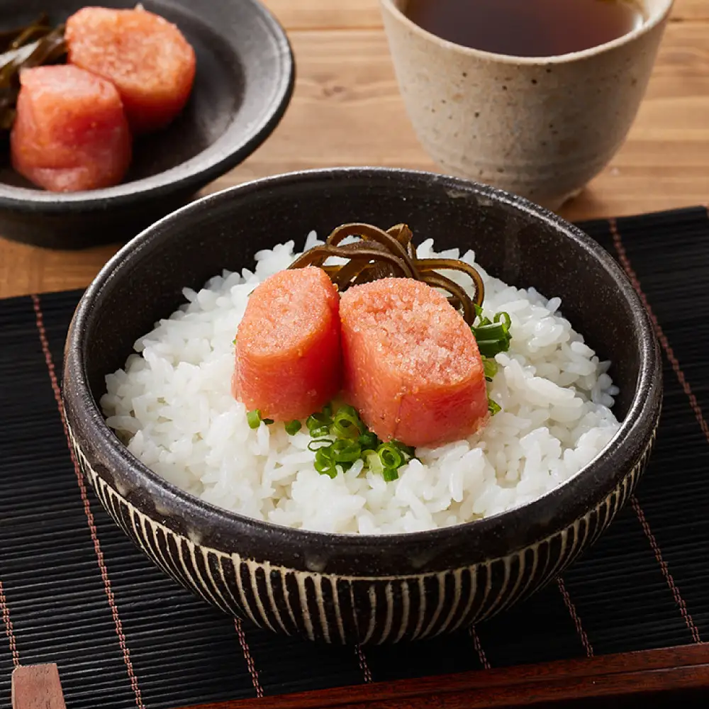 めんたいこ 羅臼昆布だし入り 300g 明太子 知床 北海道