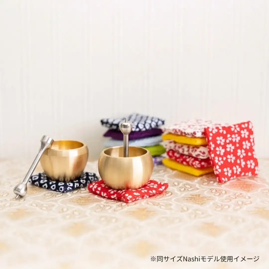 ミニミニおりん Otete 座布団 しらゆり 仏具 ペット おりん ミニサイズ 可愛い 燕三条製