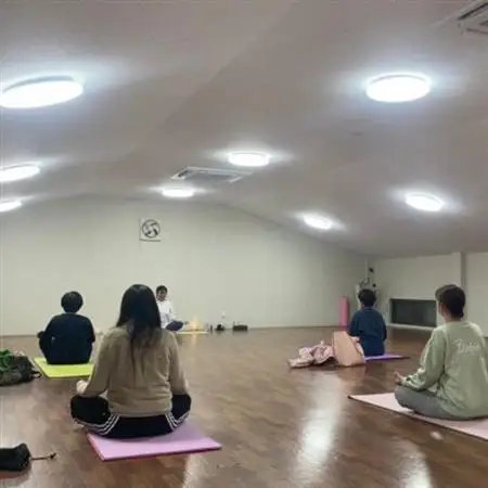 《体験5回分》リラックスヨガ(YOGA)70分　体験チケット1名様　お一人様からでも開催します【1709415】