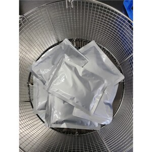 懐かしの学校給食カレー（レトルト）1食【001-0474】