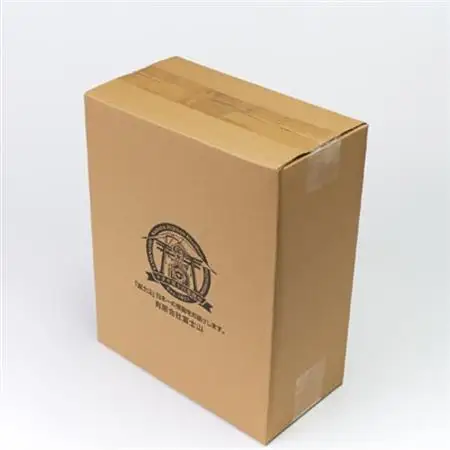 「甲州韮崎ウイスキーゴールド」と「富士山麦焼酎」の2本セット【配送不可地域：離島】【1183934】