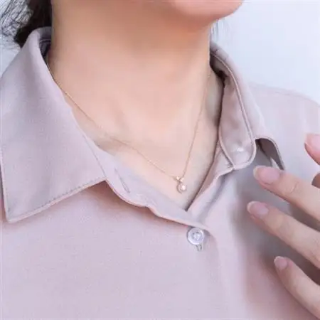 ジュエリーの街【山梨甲府】よりお届けする　K18YG　アコヤ真珠　ダイヤモンドネックレス　N30【配送不可地域：離島・沖縄県】【1229798】