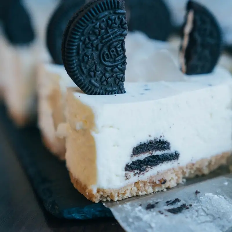 クッキーの生クリームチーズケーキ【スイーツ ケーキ チーズ デザート お菓子 お土産 おみやげ ご褒美 贅沢 ギフト プレゼント 贈り物 取り寄せ】_0007-008-se8