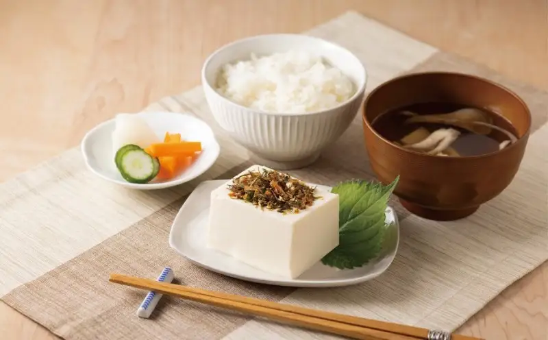 若生昆布(わかおいこんぶ)ふりかけ (25g×10袋) 春採れ一年昆布を使用 井口食品 いのくち 【福岡市内製造】 ご飯 弁当  海苔 常温